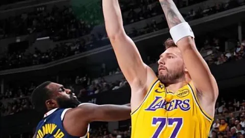 波特旧主休城末节发威，四场得分均上双，火箭喜迎两喜